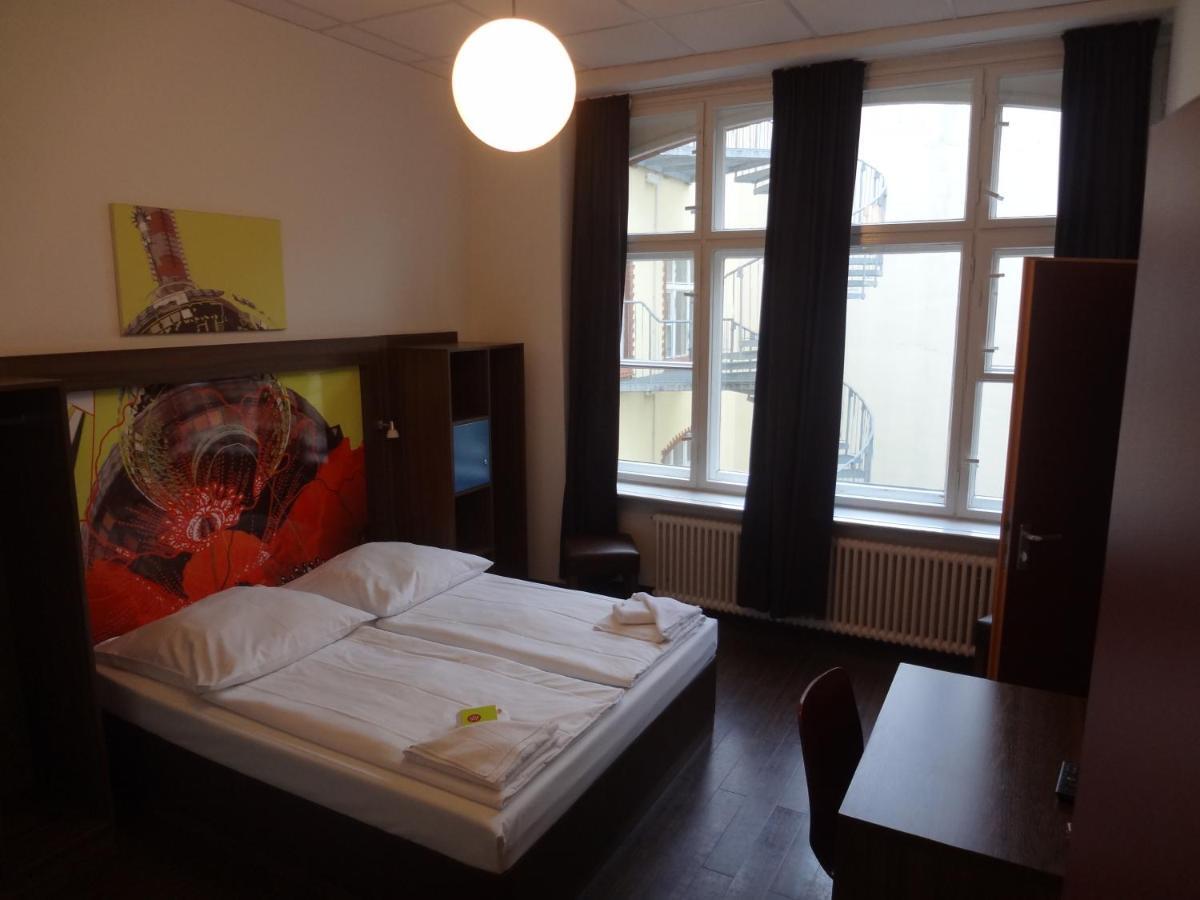 103 2* Berlijn
